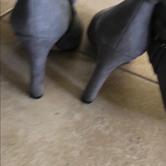 ANTONIO MELANI Gray Suede Boots - Picture 6 of 6